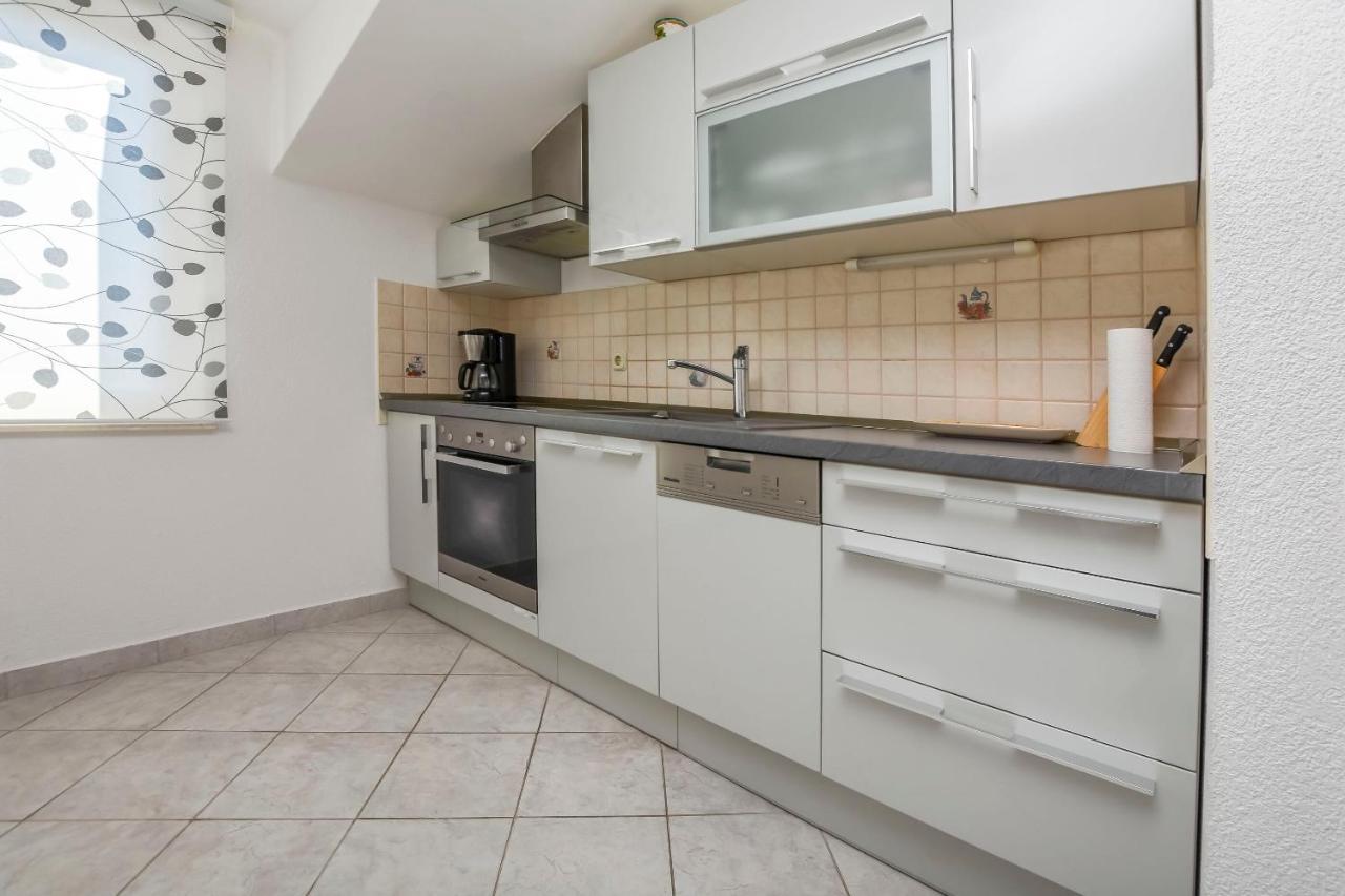 Apartment Zdravka Primosten Bagian luar foto